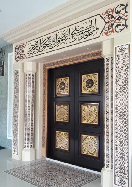 Mihrab masjid dan surau daripada ukiran seramik, tile, marble dan granite dengan hiasan seni khat dan zukhruf Islami